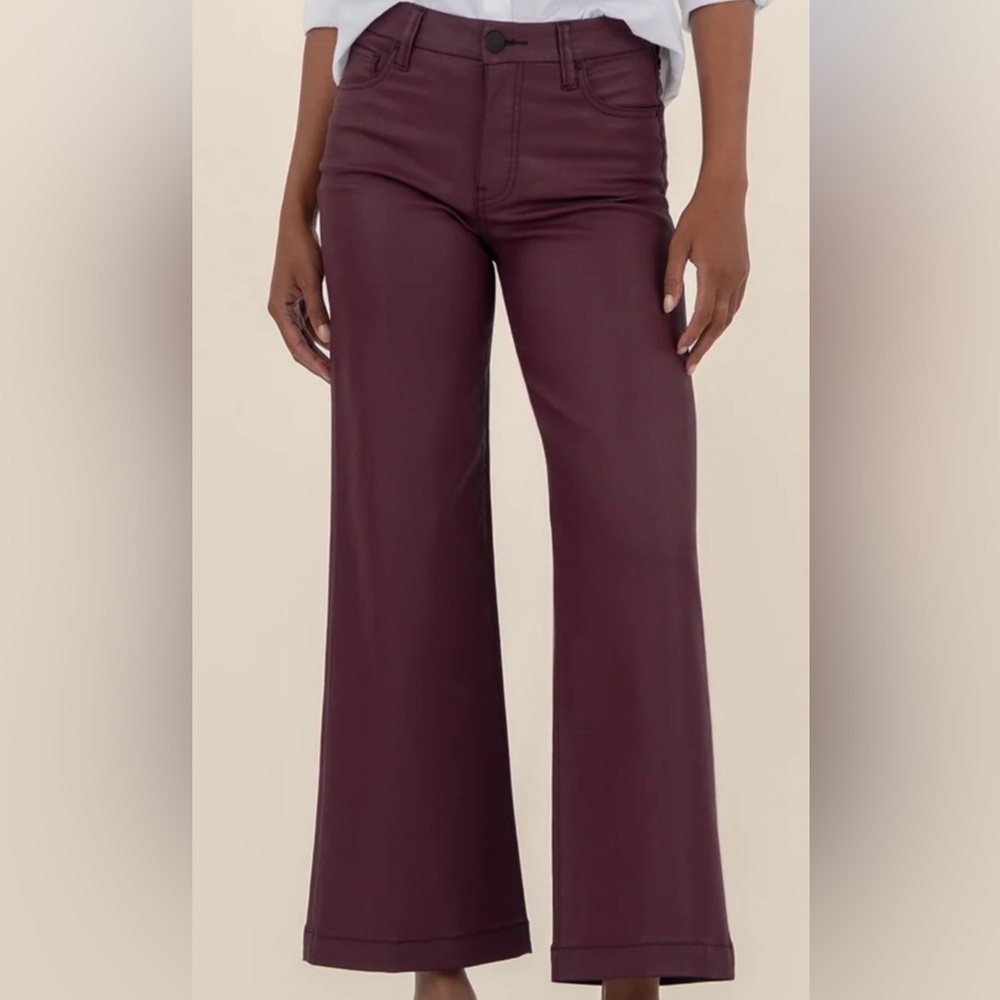 Kut from the Kloth Wide Leg Jeans in Burgundy